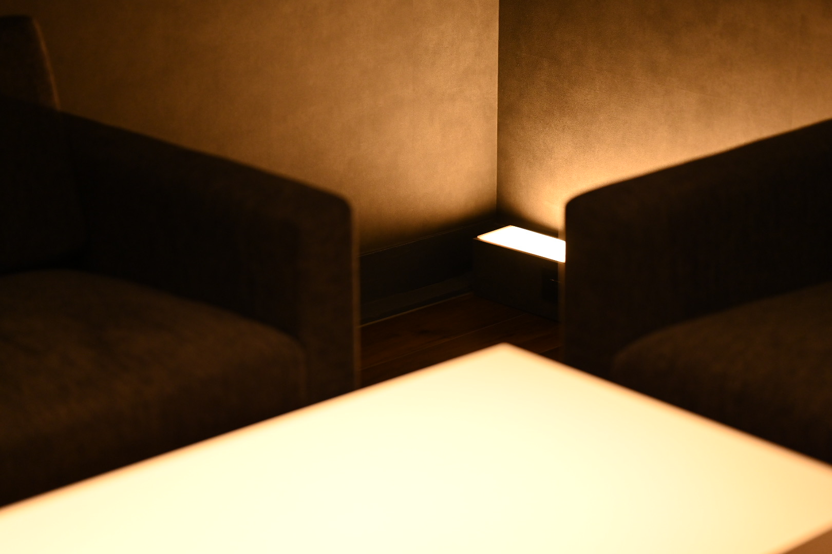 Studio 13 — ambient lighting